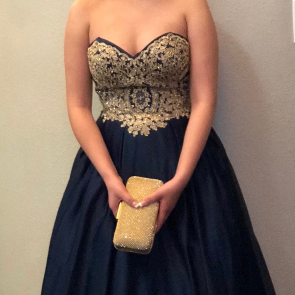 Prom dress